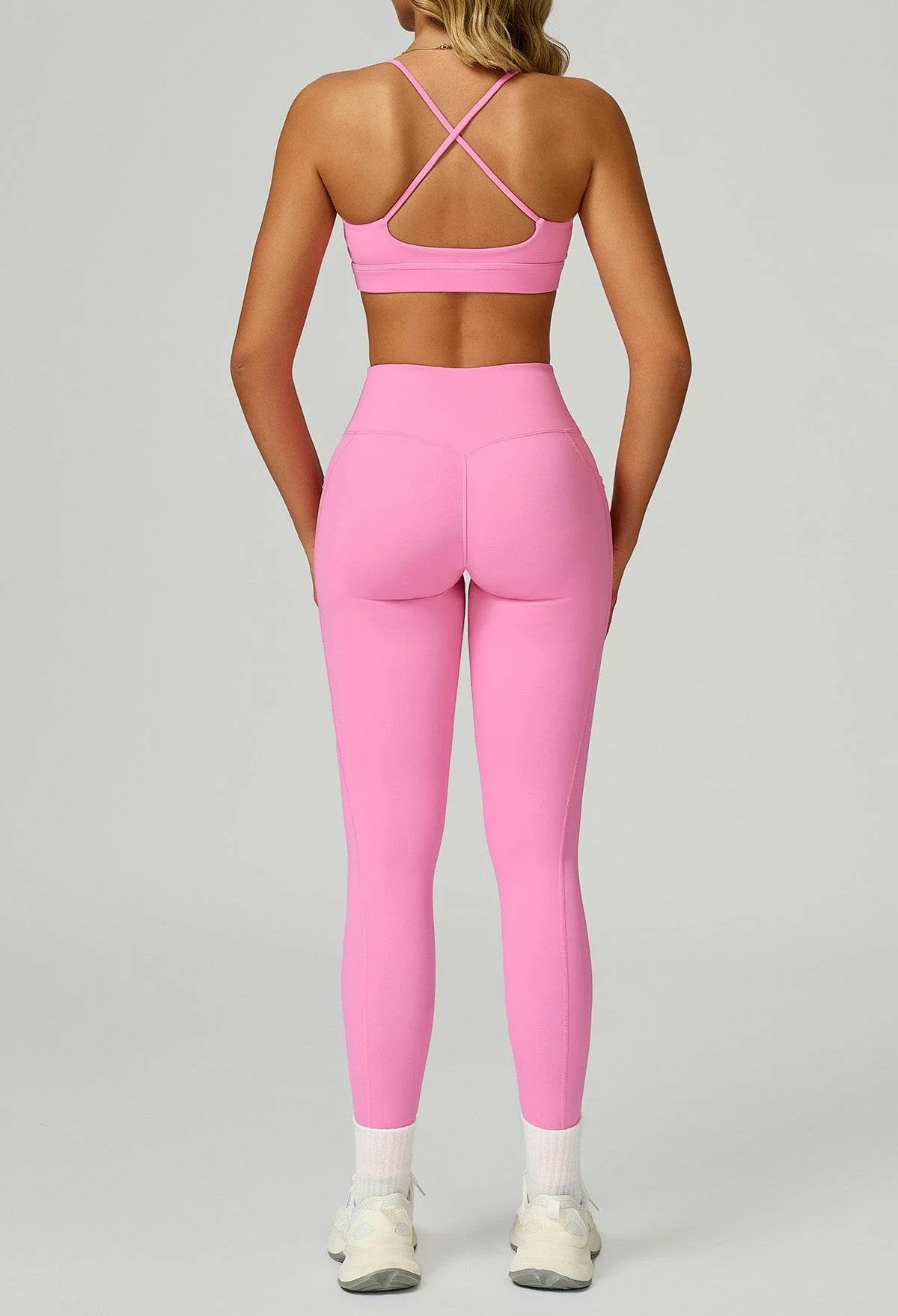Activewear Set with Cross Back Bra and Legging - Artadvier