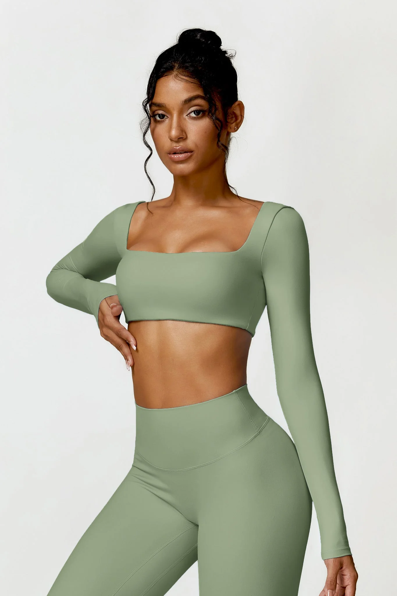 Square Neck Long Sleeve Crop Top - Artadvier