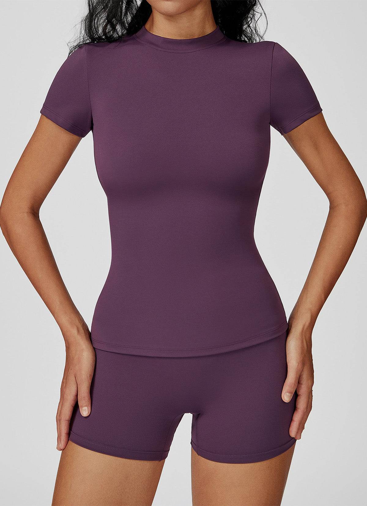 Sports Wear with Short Sleeve T-Shirt and Shorts - Artadvier