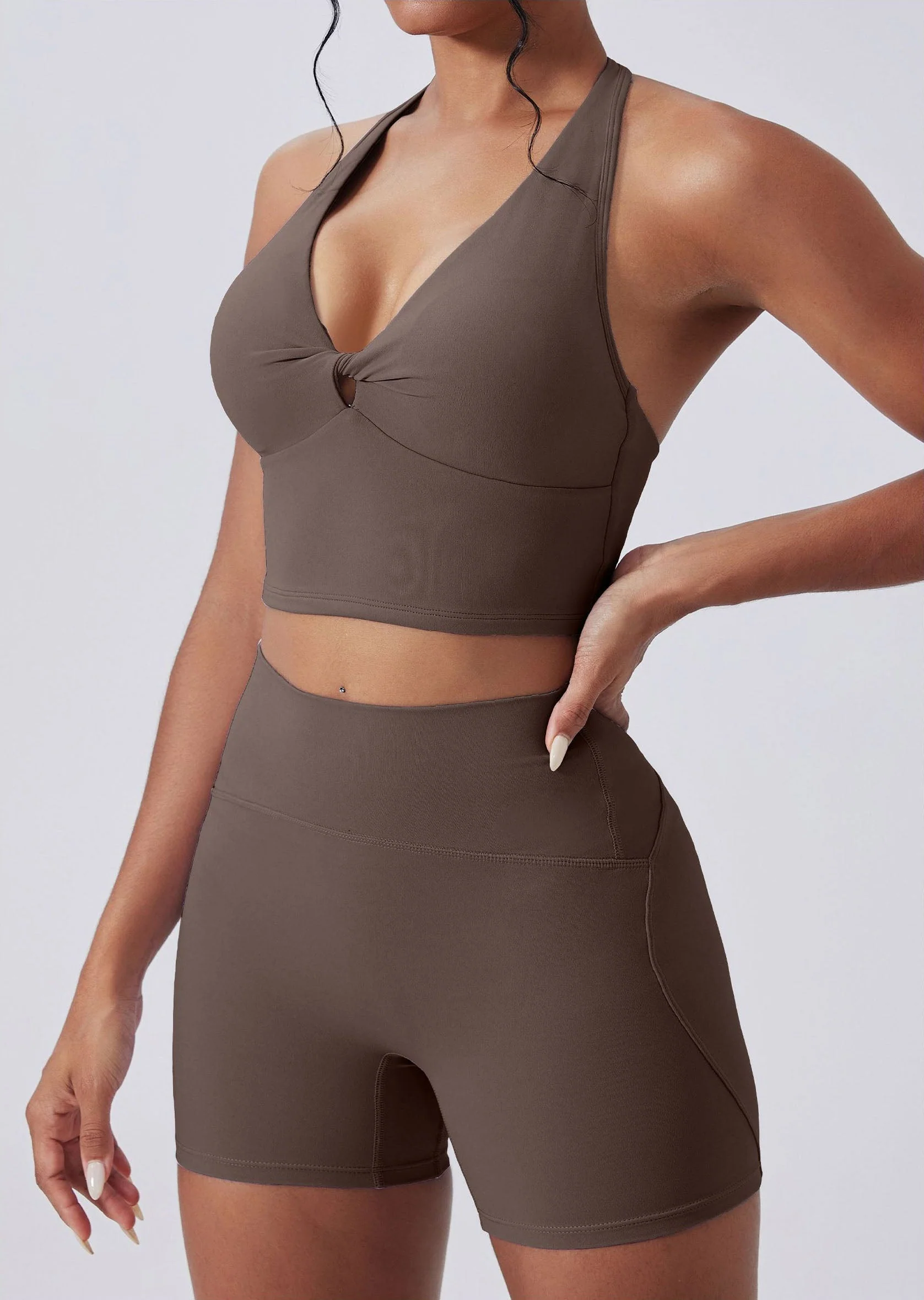 Twisted Cutout Athletic Crop Top with Breathable Design - Artadvier