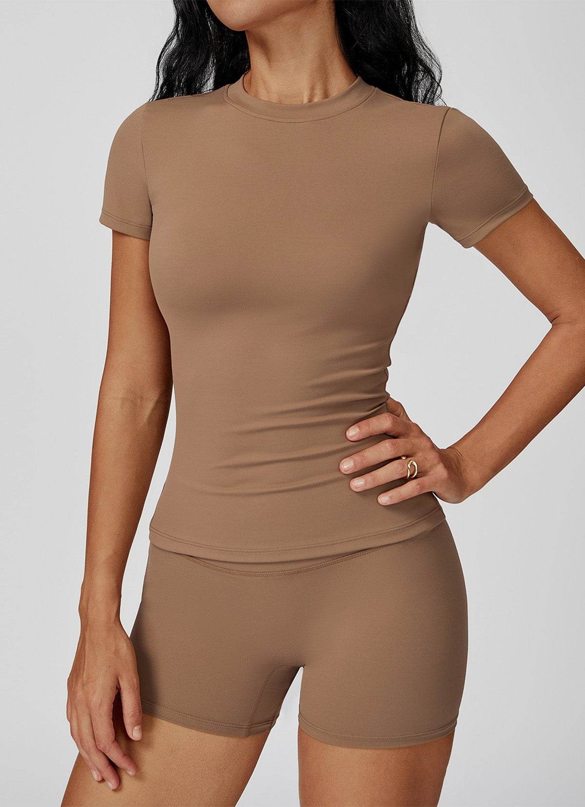 Sports Wear with Short Sleeve T-Shirt and Shorts - Artadvier